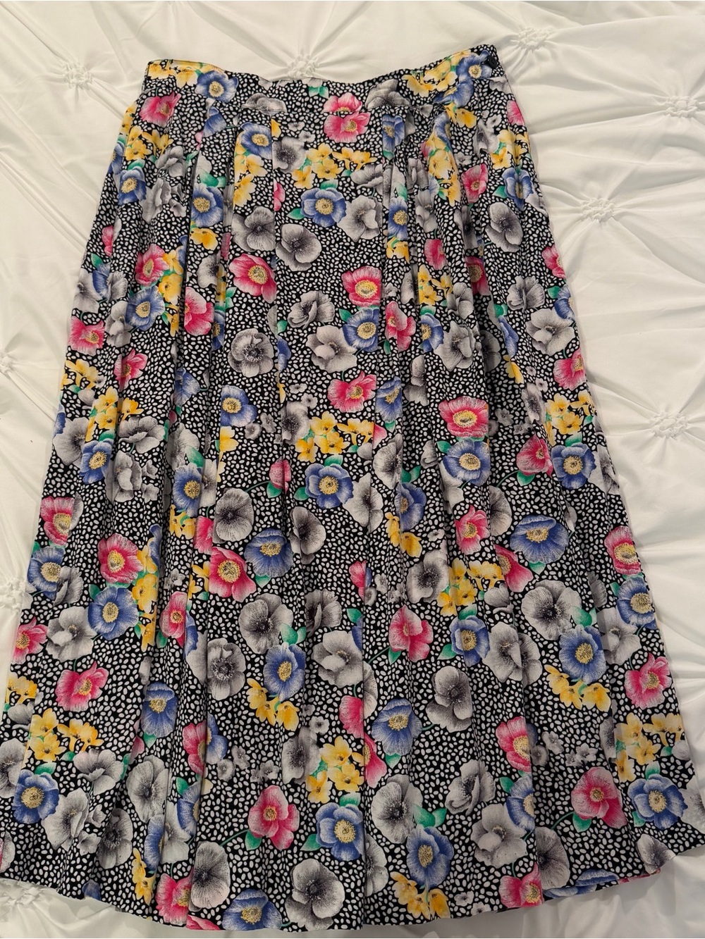 Vintage Personal Leslie Fay Floral Midi Skirt Pleated Polka Dot Black Size 14⁠